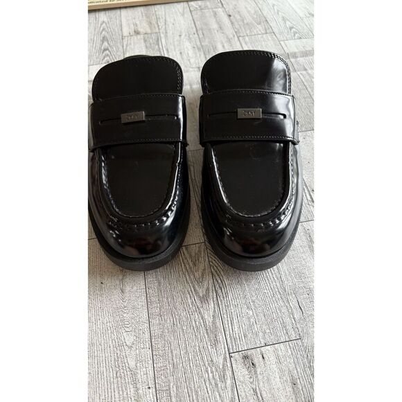 DKNY Shoes Women’s Size 8.5 M Black Patent Leather Mules Slip On Comfort Loafers - Picture 6 of 10